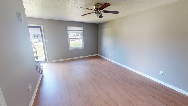 Photo - 4001 S Bend Dr