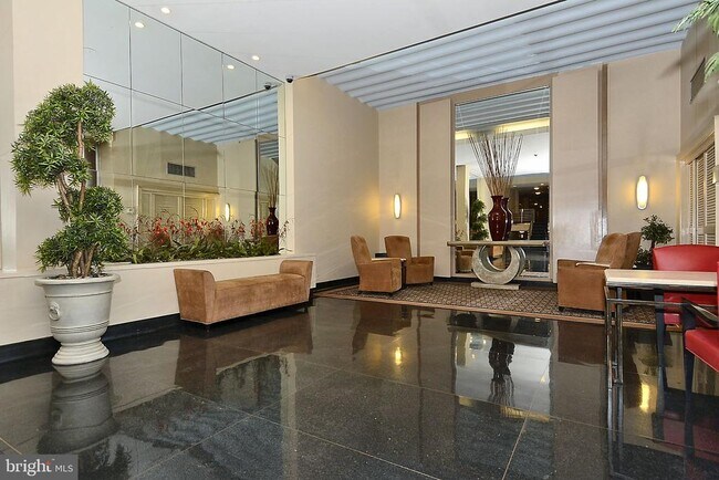 Photo - 2500 Q St NW Unit 529