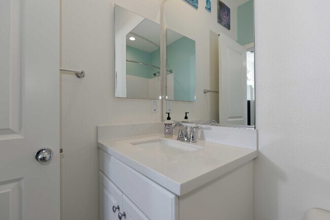 Photo - 529 Sandpiper Wy