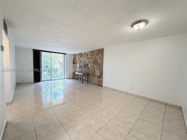 Photo - 8411 NW 8th St Unit 206