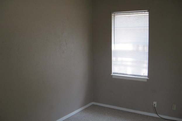 Photo - 1443 Deville St