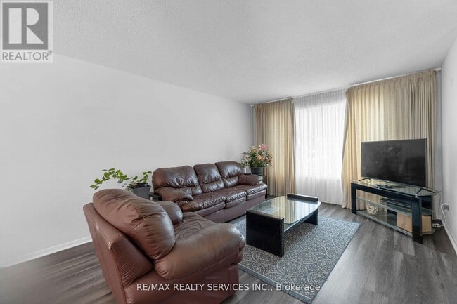 Photo - 81 Glenforest Rd