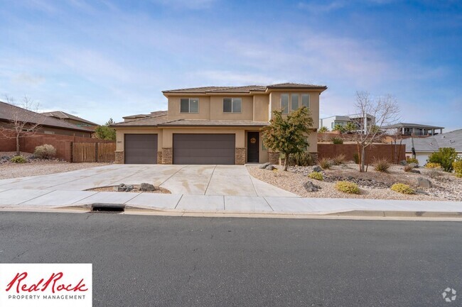 Building Photo - Beautiful 4 Bed 3.5 Bath Home with 3 Car G...