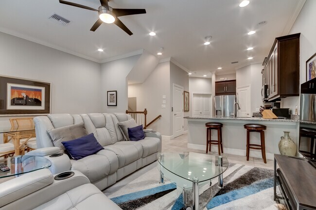 Family Room - 6008 Anchorage Way S