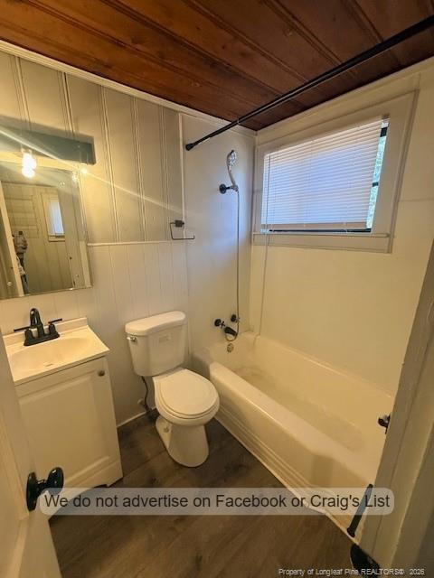 Photo - 201 Country Club Dr