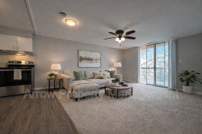 Photo - 2501 N Street-405