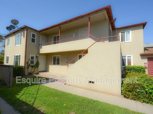 Building Photo - 808 Palm Dr Unit 808 PALM DRIVE #D