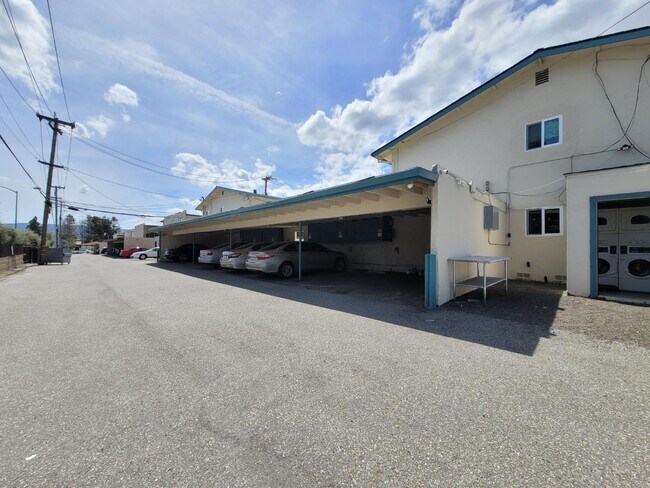 Photo - 10218 E Pk Cir