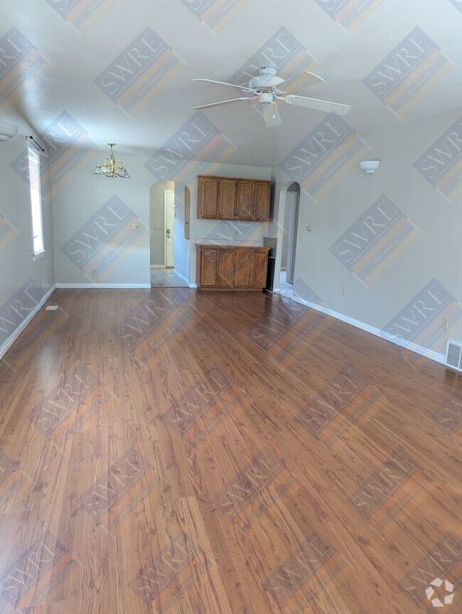 Building Photo - Coming Soon!  Showings available after May... Rental