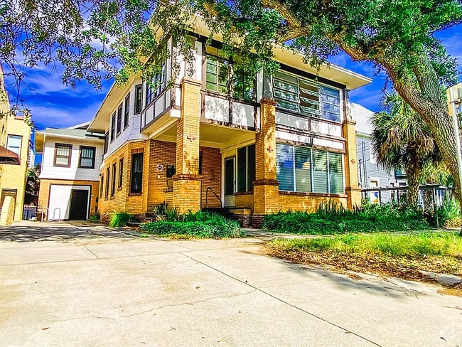 Building Photo - 415 3rd St N Unit 1 Rental
