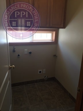 Photo - Oregon City Two Level Home with Large Backyard Pet Welcome