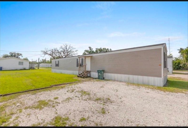 Photo - 203 E Lincoln St