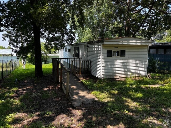 Building Photo - 22056 Hwy Mm Rental