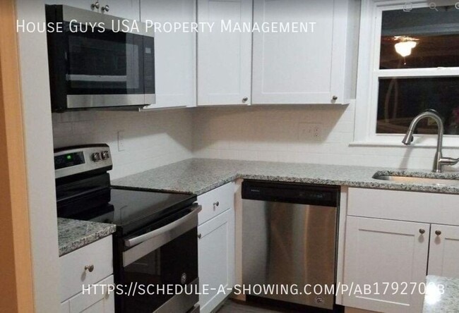 Photo - 10621 E 56th St