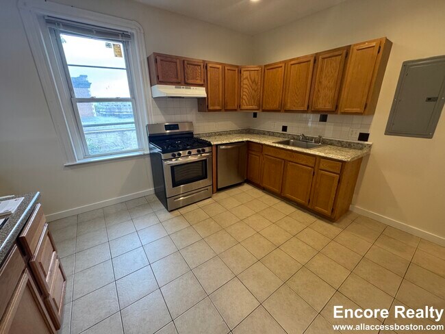 Photo - 41 Orkney Rd Unit 3