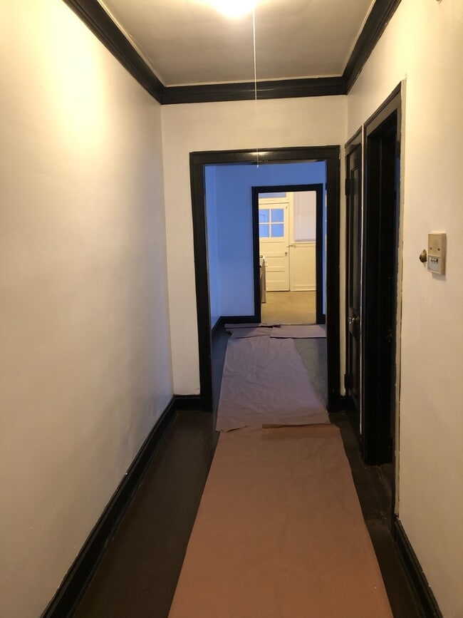 Photo - 6841 S Prairie Ave Unit 1