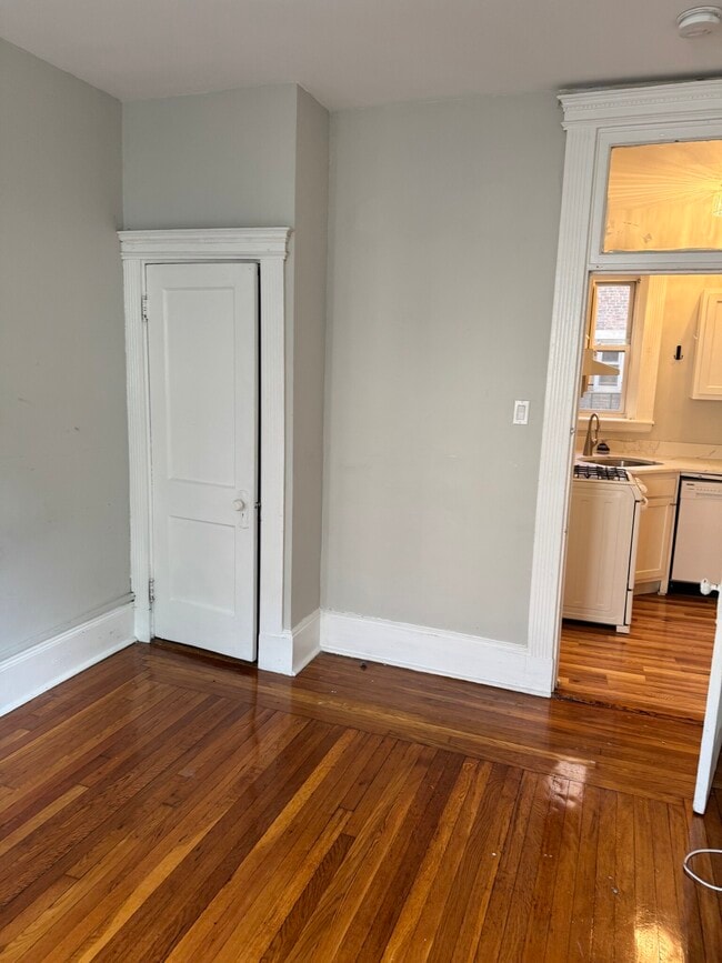 Photo - 38 Hemenway St Unit 19