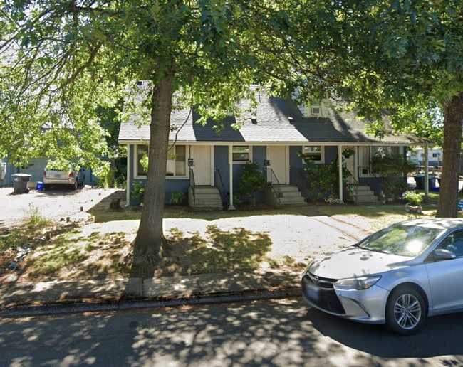 207-209-211 N 24th ST - 207-209-211 N 24th ST Apartment Unit 211 N 24th