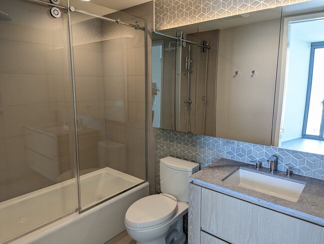 Photo - 2212 Unit 1603