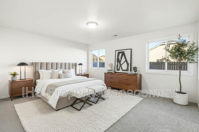 Photo - 6218 Ochoco Ln