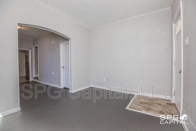 Photo - 12 E Main St
