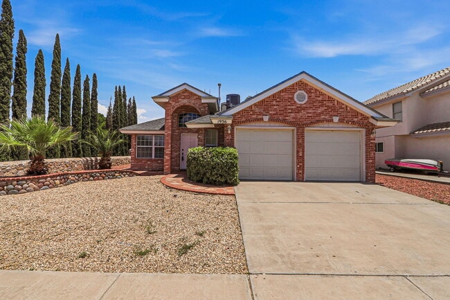Building Photo - 1936 Desert Sun Dr