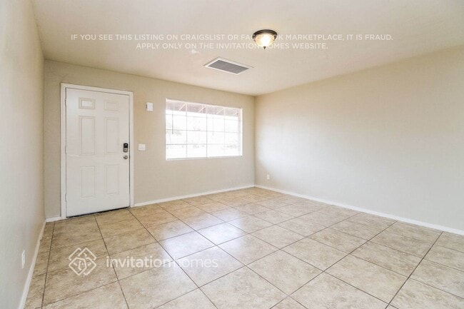 Photo - 8415 N 12th St