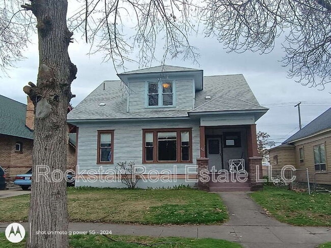 Building Photo - 519 E Ermina Ave