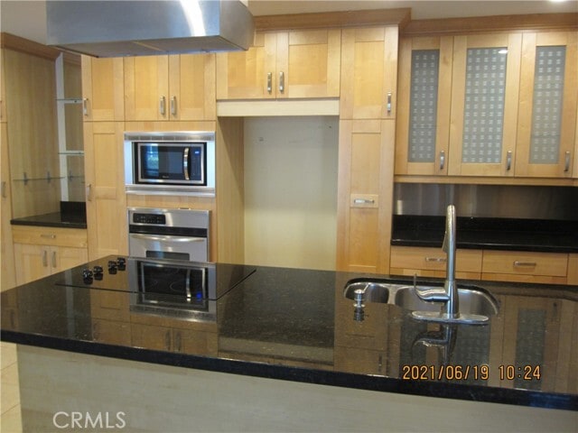 Building Photo - 2521 W Sunflower Ave Unit M2