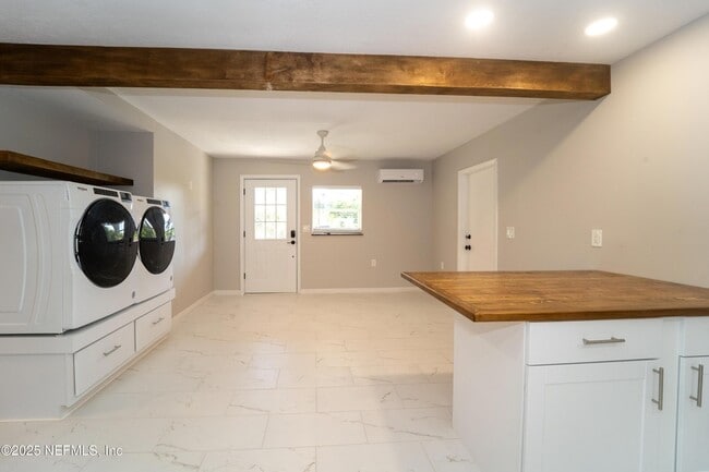 Photo - 5455 Pelican Way Unit B