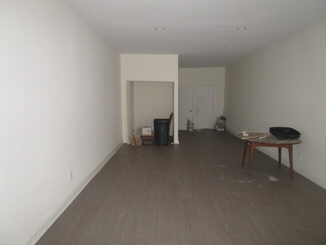 Photo - 5916 Market St Unit Commercial