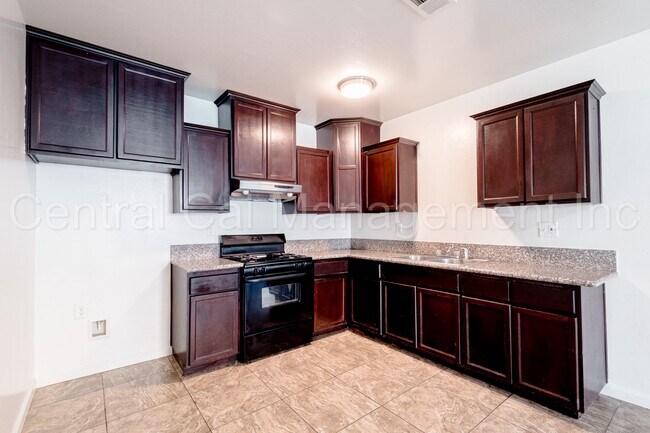 Photo - 703 N Street Unit 703 N Street  A