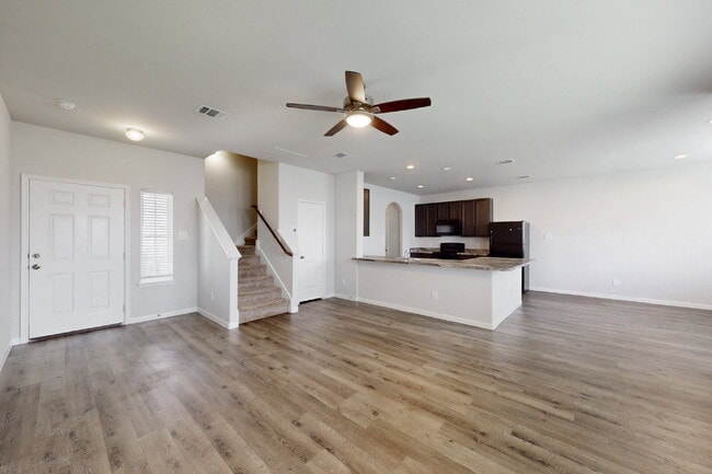 Photo - 968 Rice Dr