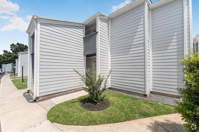 Building Photo - 13151 Walden Rd Unit 155 Rental