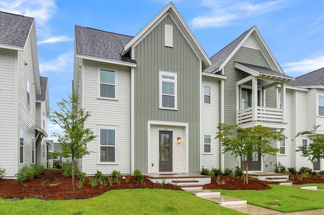 254 Symphony Ave