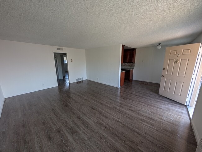 Building Photo - 383 N Prospero Dr Unit 5