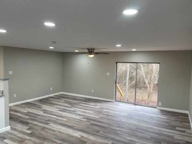 Photo - Beautiful 3 Bedroom 2 Bath Home! MOVE IN SPECIAL!