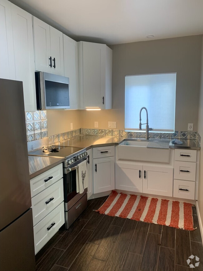 Building Photo - 859 Washington St Unit ADU apartment