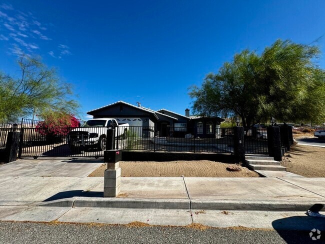 Building Photo - 67890 Alameda Dr Rental