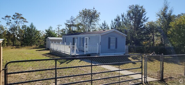 Building Photo - 246 Paxon St Rental