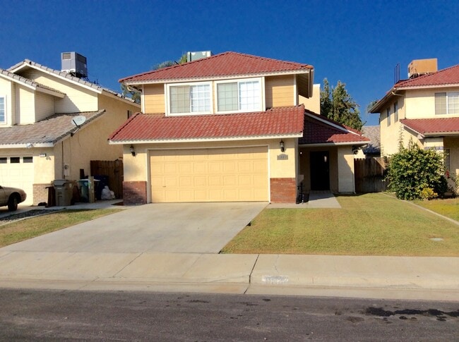 Photo - 8112 Fawn St