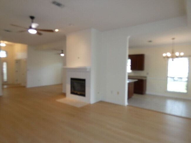 Photo - 4161 Longwood Cir