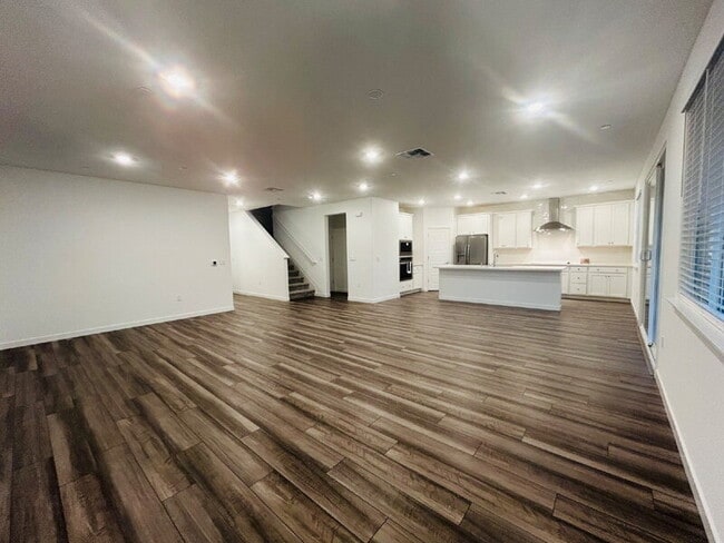 Photo - 3760 Oyster Pt Wy