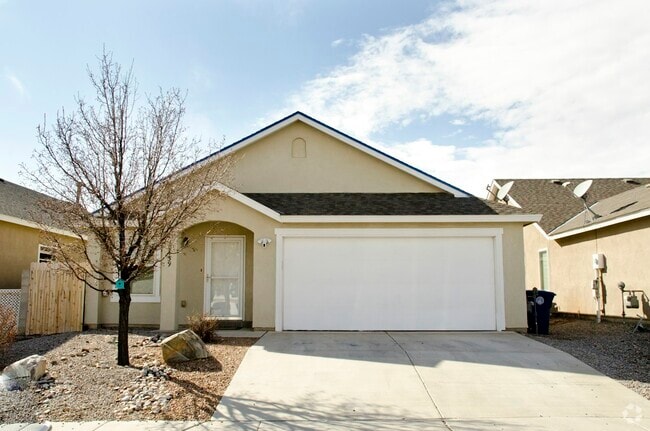 Building Photo - 10439 Calle Acanta NW Rental