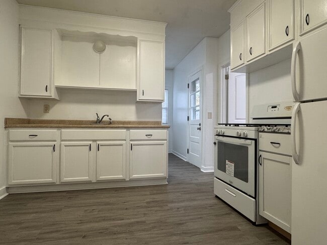 Photo - 99 Lansing St Unidad 2