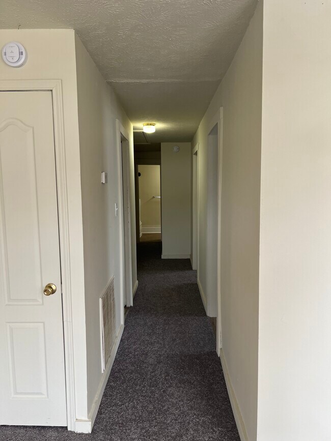 Photo - 2411 Scovel St Unit A