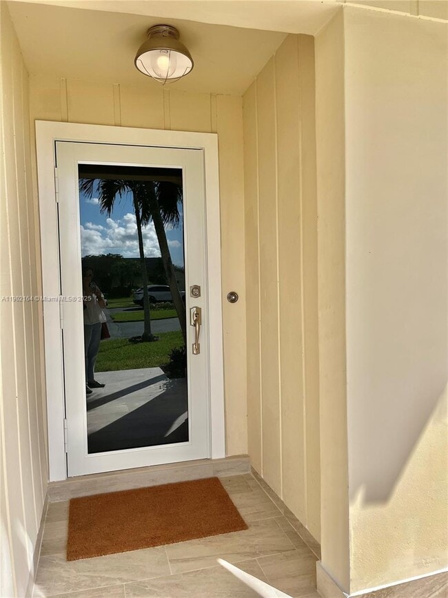 Photo - 10909 SW 117th Pl