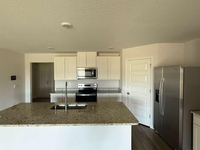 Photo - 5509 Silverbell Dr