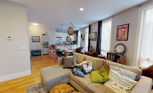 Photo - 164 Hampshire St Unit 3A