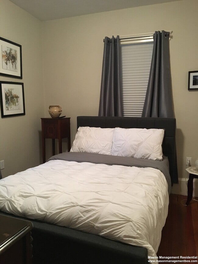 12 Arcola St Unit 3